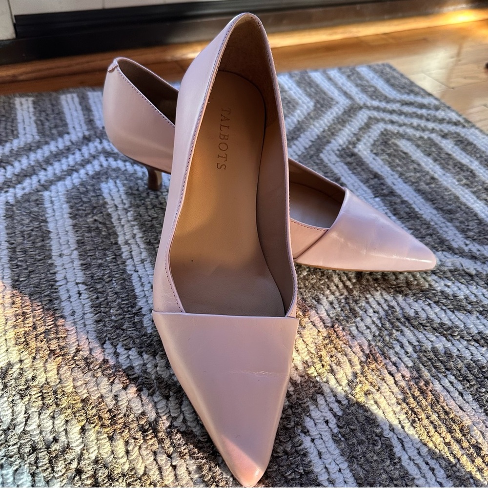 Halston Heritage Blush Pink Pointed Heels